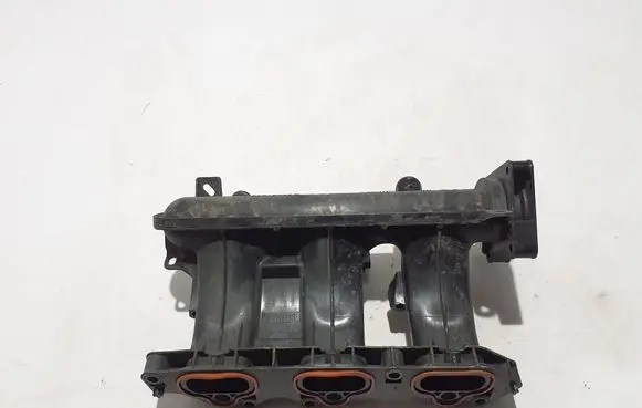 Dacia Duster II Intake manifold 140039673R