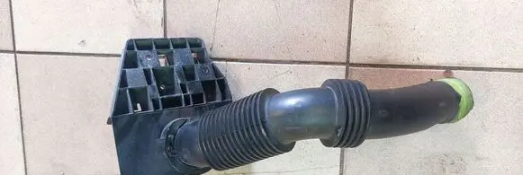 Citroen DS4 Intake resonator 