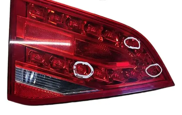 Audi A4 S4 B8 8K Tailgate rear/tail lights 8K5945093B