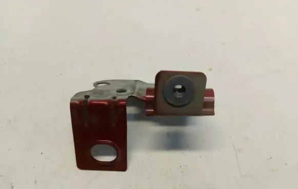Audi SQ7 Fender mounting bracket 4M0821168A
