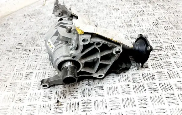 Mazda CX-5 II Gearbox transfer box case D707310404