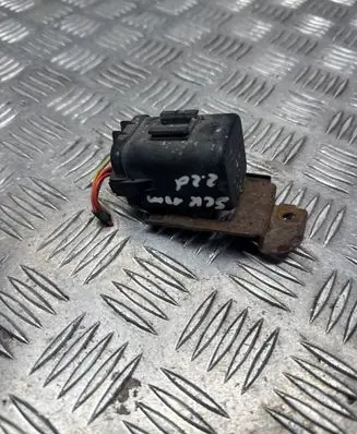Mercedes-Benz SLK R172 Other relay 0015453903