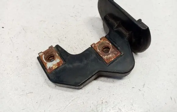 BMW 5 E39 Front bumper mounting bracket 51118159361