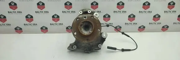 BMW 1 F20 F21 Front wheel hub 6792285