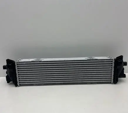 Volvo XC60 Intercooler radiator 31410892