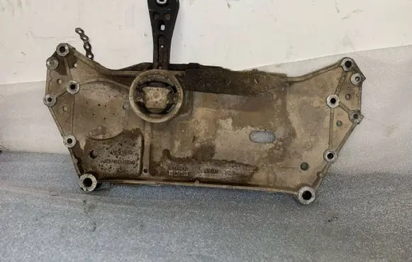 Volkswagen Golf Plus Front subframe 1K0199369F