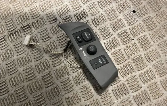Toyota RAV 4 (XA20) Other parcel shelf part 