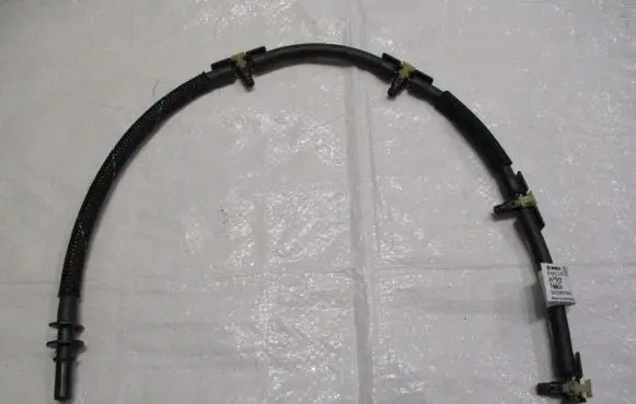 Citroen Jumpy Fuel return line/hose 9823897880