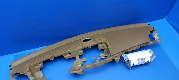 Mercedes-Benz S W221 Dashboard A2216800687 T0023284 P0107795