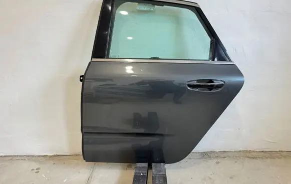 Citroen C4 II Picasso Rear door 