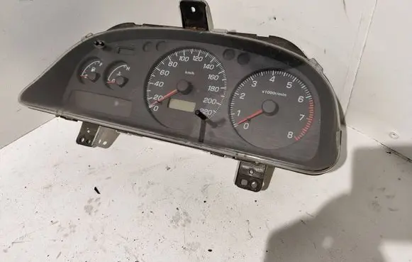 Subaru Impreza II Speedometer (instrument cluster) NSG030L 0209020 0101510708834