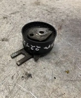 Opel Zafira C Timing chain cover 55499621