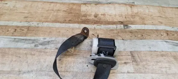 Mazda 5 Third row seat belt 0434090