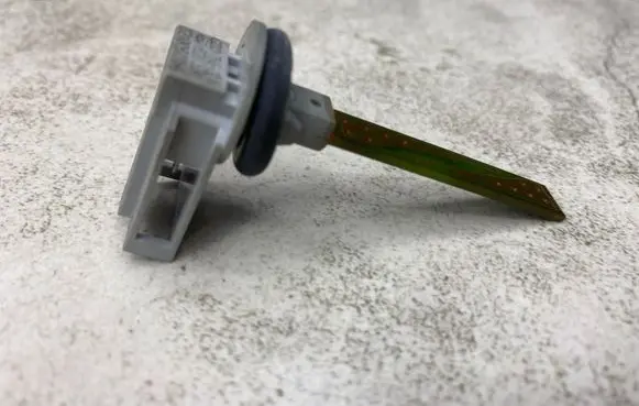 Volkswagen PASSAT B6 Interior temperature sensor 4B0820539