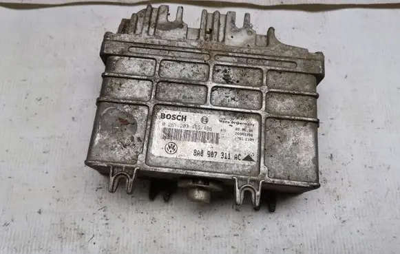 Seat Toledo II (1M) Engine control unit/module 8A0907311AC 0261203485 8A0907311