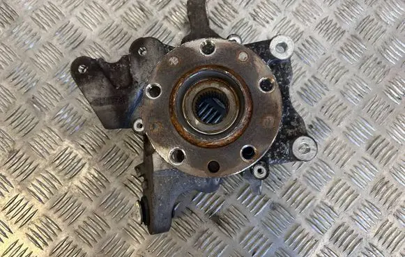 Maserati Ghibli Rear wheel hub 670035981