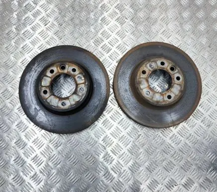 Volkswagen Touareg II Front brake disc 7L6615301D 95535140141 7L6615301P