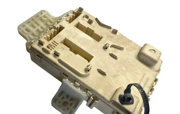 Hyundai ix35 Fuse module 919502S511
