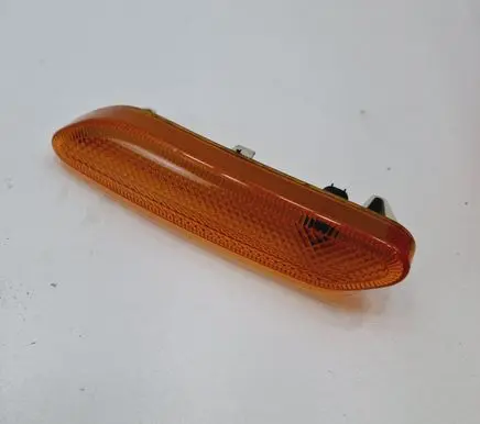 Mini Cooper Countryman R60 Front fender indicator light 9802566