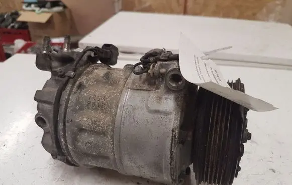 Jaguar XF X250 Air conditioning (A/C) compressor (pump) 9X2319D629DA