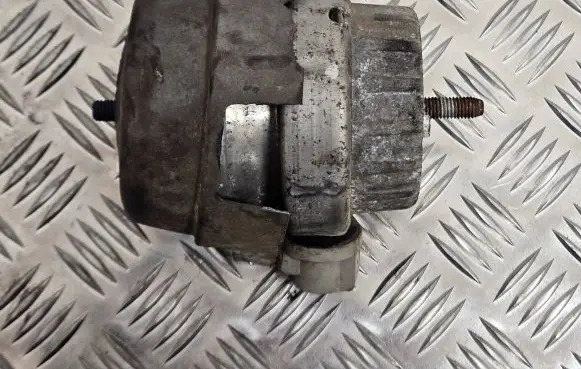 Audi A6 S6 C6 4F Engine mount bracket 4F019938