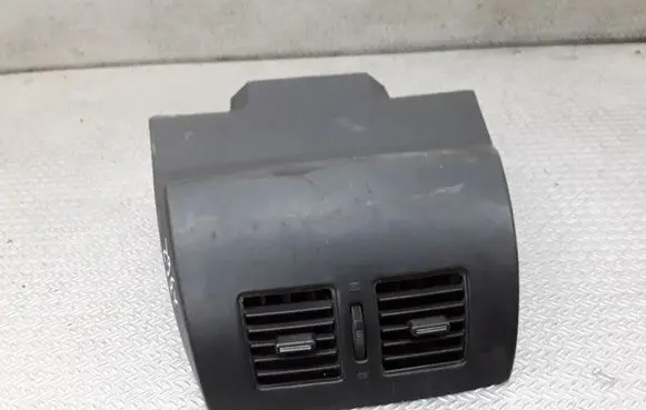 Chrysler Pacifica Rear air vent grill 1002165AA