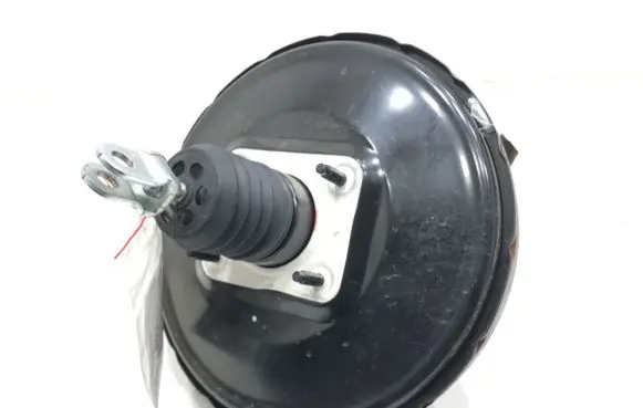 Hyundai ix20 Brake booster