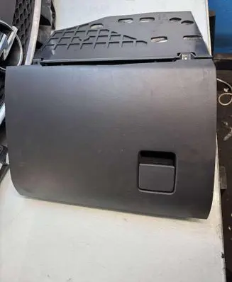 Opel Signum Glove box 13245770
