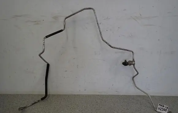 Suzuki Swift I Air conditioning (A/C) pipe/hose 9573162J60