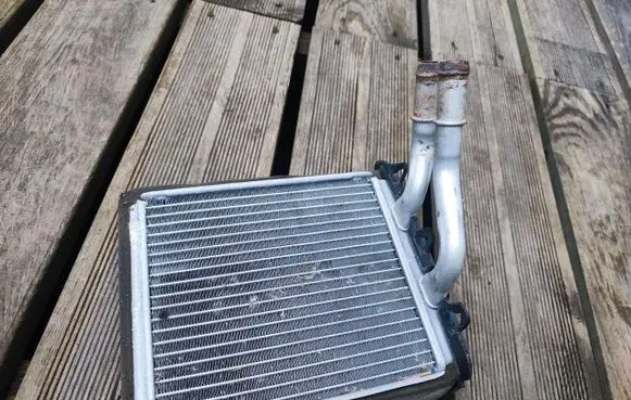 Air conditioning (A/C) radiator (interior)
