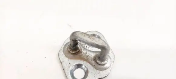 Mazda 2 Front door lock loop/hook striker 3H25