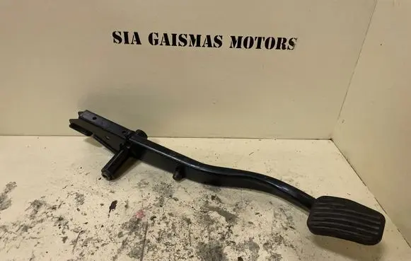 Volvo S80 Brake pedal 