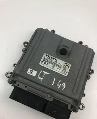 Volvo XC90 Engine control unit/module 31372225AA