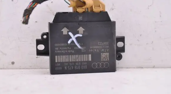 Audi Q3 8U Parking PDC control unit/module 8X0919475N