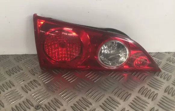 Honda Accord Tailgate rear/tail lights R3227L