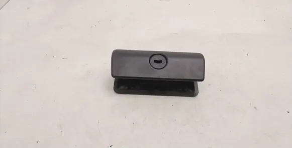 BMW 3 E46 Glove box handle