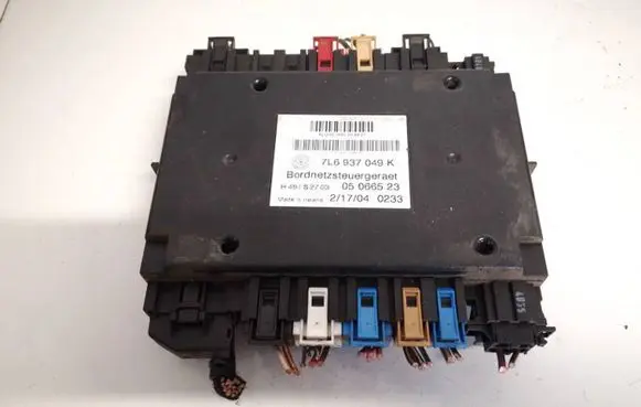 Volkswagen Touareg I Comfort/convenience module 7L6937049K 05066523