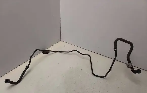 BMW 5 E39 Engine coolant pipe/hose