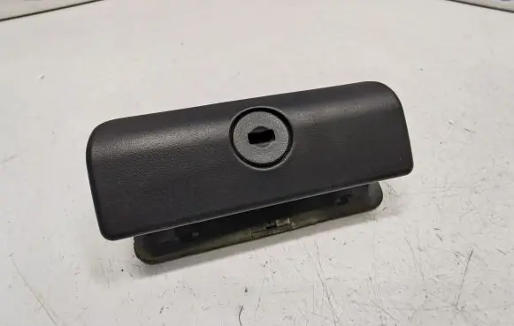 BMW 3 E90 E91 Glove box handle 51168163017 51168163018