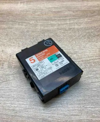 Volvo S70 V70 V70 XC Door control unit/module 9166196 1513008050