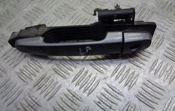 Toyota Avensis T250 Front door interior handle