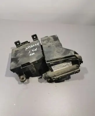 Nissan Qashqai Fuse box set