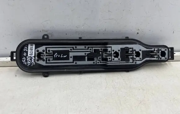 Peugeot Partner III Tail light bulb cover holder