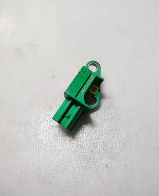 Volkswagen Touran II Airbag deployment crash/impact sensor 5M0909606A