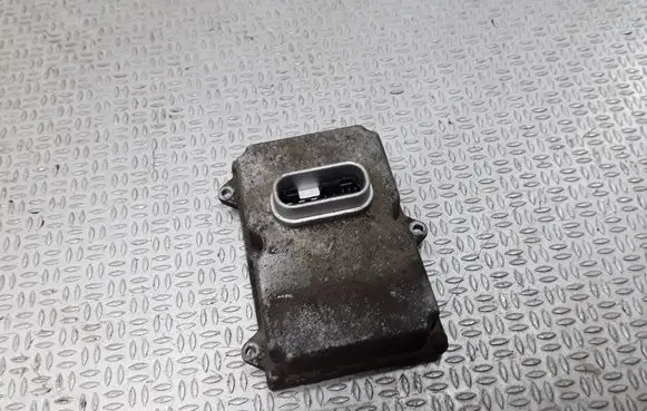 Mercedes-Benz E W211 Xenon control unit/module A0028202426 5DF00827900