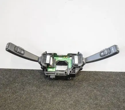 Volvo V40 Indicator stalk 31456045 31456030
