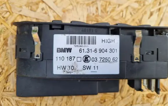 BMW 5 E39 Electric window control switch 03725062 61316904301 110187