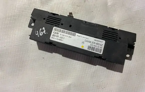 Mercedes-Benz S W220 Climate control unit a2208300085 2208300085