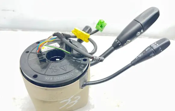 Mercedes-Benz CLK A209 C209 Wiper turn signal indicator stalk/switch A2095400345