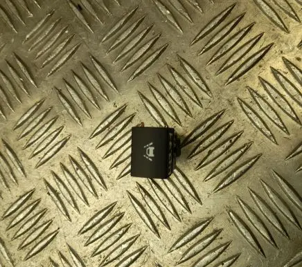 Nissan Juke II F16 Other switches/knobs/shifts 7969
